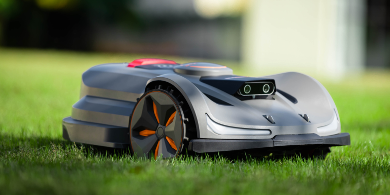 Sunseeker robottiruohonleikkuri